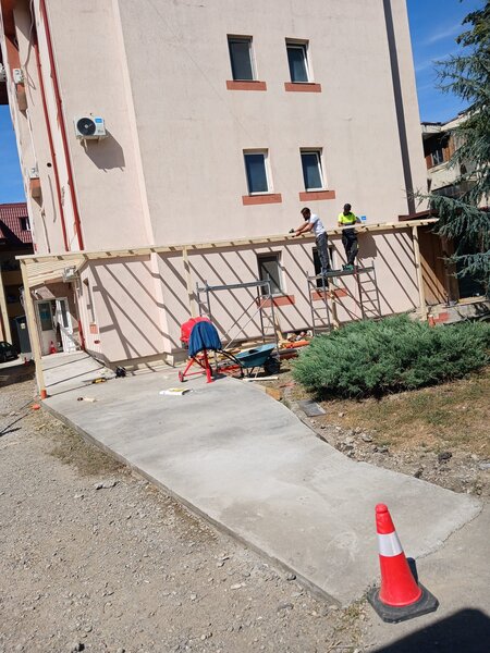Acoperisuri, reparatii de urgenta